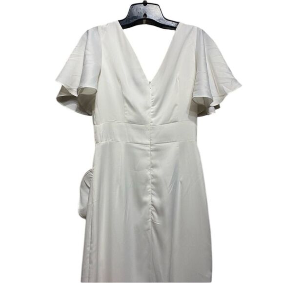 NWT AmyLynn V-neck Ruffle Midi Tea
Dress White Size Small - Picture 11 of 13